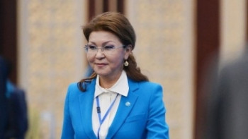 Фотография к новости: Хочу поблагодарить вас за великое терпение и труд – Дарига Назарбаева обратилась к учителям