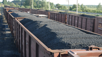 Фотография к новости: За три дня в Астану завезли 81 вагон угля 