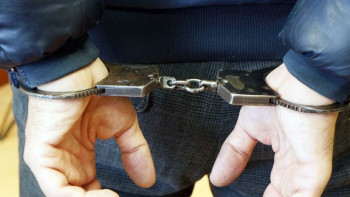 Фотография к новости: Задержание сотрудников ЦОНа в Алматы: дело было поставлено "на поток"