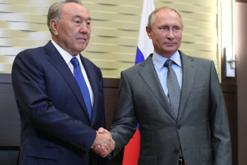 Фотография к новости: Путин надеется на дальнейшее успешное развитие союзничества с Казахстаном 