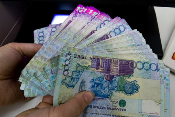 Фотография к новости: Больше ста тысяч казахстанцев обнаружили кредиты на своё имя, оформленные мошенниками