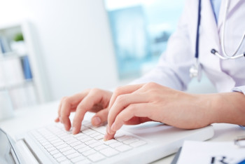 Фотография к новости: Аккредитация медорганизаций передана в квазигосударственный сектор