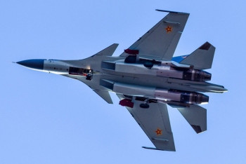 Фотография к новости: ВВС Казахстана пополнились новыми истребителями «Су-30СМ»