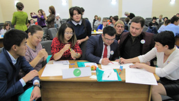 Фотография к новости: В Акмолинской области прошел первый форум молодых педагогов