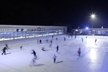 Фотография к новости: Десятки ледовых катков и хоккейных площадок зальют в Астане