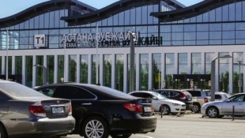 Фотография к новости: Бесплатного больше не будет: в аэропорту Астаны новые тарифы на парковку