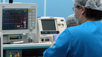 Фотография к новости: Одного из двух пациентов в состоянии клинической смерти спасают в Казахстане