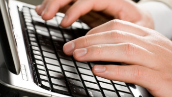 Фотография к новости: Мужчина шантажировал школьниц обнажёнными фотографиями и склонял их к интимной близости в Атырау