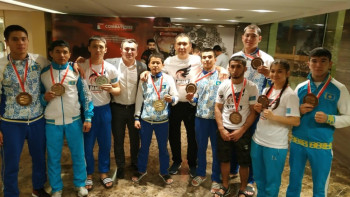 Фотография к новости: Девять медалей завоевали казахстанцы на чемпионате мира по MMA в Бахрейне 