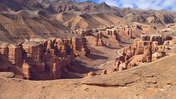Фотография к новости: Чарынский каньон вошёл в список резерватов ЮНЕСКО     