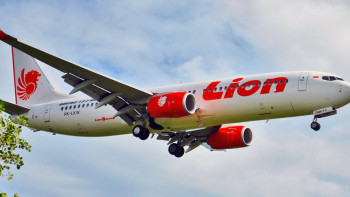 Фотография к новости: В Индонезии разбился пассажирский самолёт