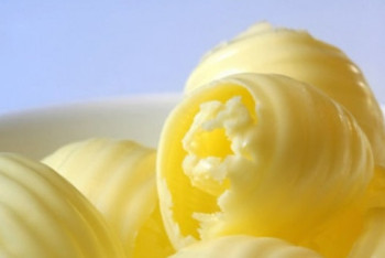 Фотография к новости: Четверть тонны фальшивого масла изъяли с прилавков Караганды 