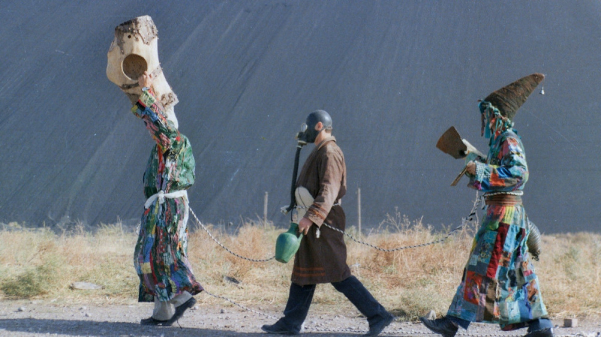  арт-группа "Кызыл Трактор"