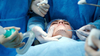 Фотография к новости: Какие пластические операции популярны среди казахстанцев 