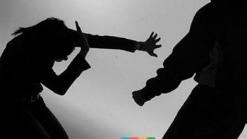 Фотография к новости: На журналистку напал аким в Туркестанской области 