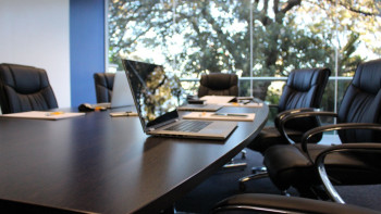 Фотография к новости: Условия отставки министров и акимов за проступки подчинённых разъяснили в АДГСПК