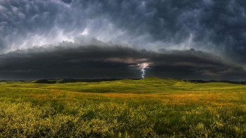 Фотография к новости: Штормовое предупреждение объявили синоптики в Костанайской области
