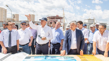 Фотография к новости: Баталов подверг критике строительство соцобъектов 