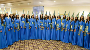 Фотография к новости:  Финалисты "Мисс Астана-2018" приняли участие в акции "Красота в милосердии!"