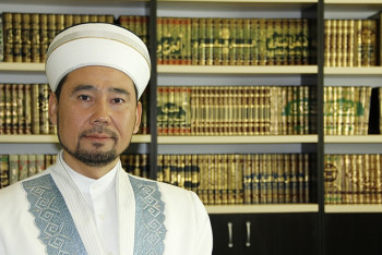 Фотография к новости: Верховный муфтий поздравил православных казахстанцев с наступающей Пасхой