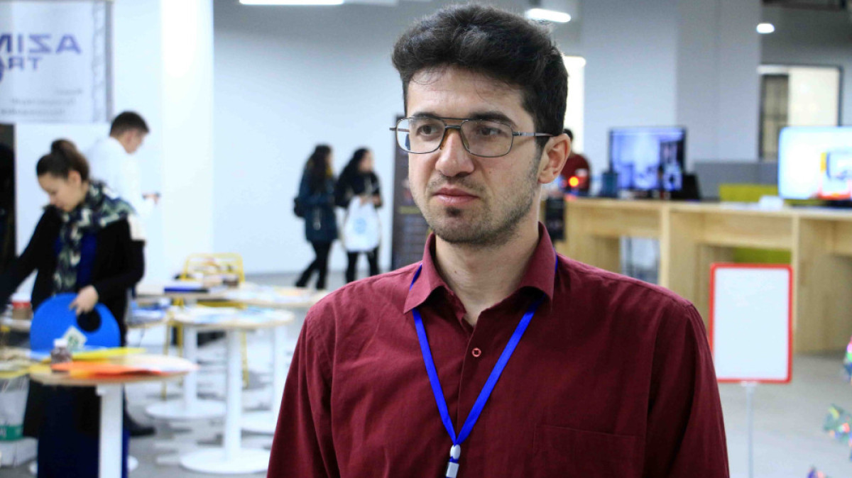  Руслан Канабеков