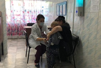 Фотография к новости: Ежедневно более 500 детей обращаются в больницу Алматы из-за боязни менингита 