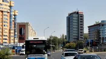 Фотография к новости: Скоростной автобусный коридор появится по улице Тимирязева в Алматы