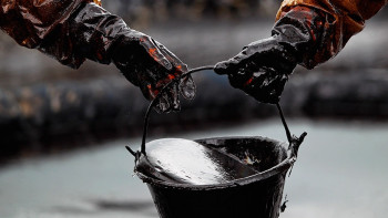 Фотография к новости: Как Казахстан и Россия поделят нефть в нефтепроводах, рассказал Бозумбаев
