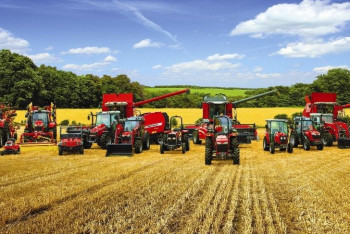 Фотография к новости: Обман самих себя - Шукеев об отечественных производителях сельхозтехники 