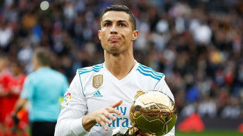 Фотография к новости: "Реал" объявил о переходе Роналду в "Ювентус"