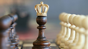 Фотография к новости: Многократная чемпионка мира открыла академию шахмат в Астане