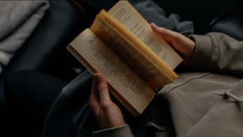 Фотография к новости: Уехавшая в США казахстанка стала героиней нового романа египетского автора 