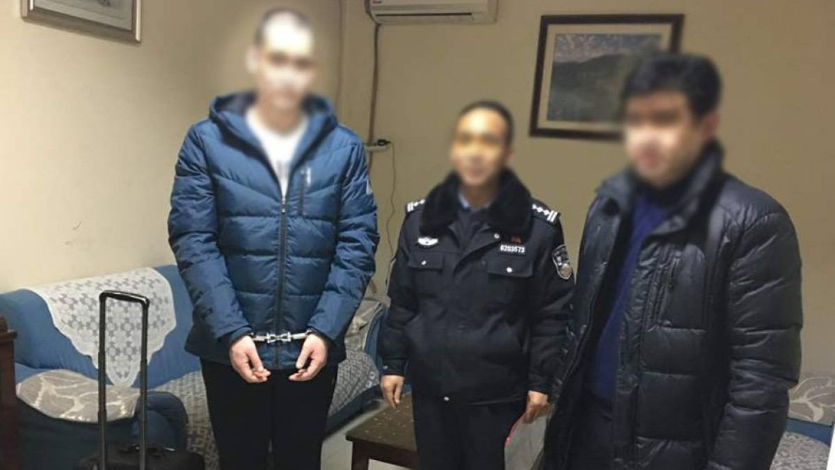  личная страница в Facebook Ануара Жайнакова