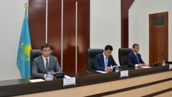 Фотография к новости: Депутаты Шымкента определились с кандидатурами в Сенат Парламента