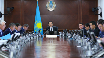 Фотография к новости: Сагинтаев освободил от должности зампредседателя Комитета по ЧС Барата Дузакбаева