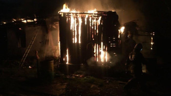 Фотография к новости: Тушивший самостоятельно пожар мужчина получил термические ожоги в Риддере 