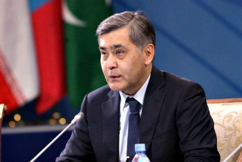 Фотография к новости:  Ермекбаев принял участие в IX Международной встрече высоких представителей в Сочи 