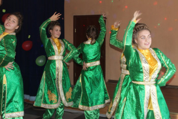 Фотография к новости: В Акмолинской области  воспитанники  детдома выехали в творческое турне  