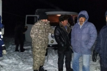 Фотография к новости: Заблудившихся в степи 11 человек нашли в Карагандинской области