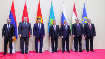 Фотография к новости: Назарбаев открыл заседание Совета коллективной безопасности в Астане