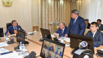 Фотография к новости: Акима Петропавловска наказали за нецензурную брань