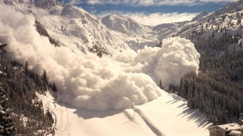 Фотография к новости: О возможном сходе лавин в ВКО предупредили спасатели