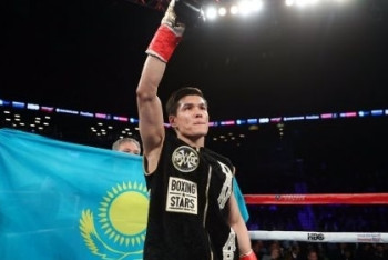 Фотография к новости: Елеусинов одержал первую победу на профи-ринге 