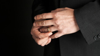 Фотография к новости: Холостых мужчин в России больше, чем незамужних женщин - исследование