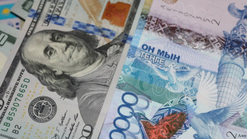 Фотография к новости: Курс доллара превысил 364 тенге на KASE