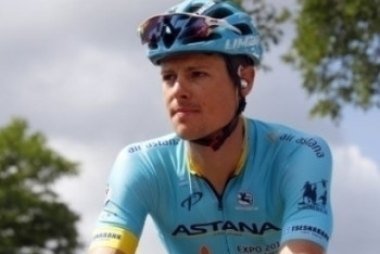 Фотография к новости: Велогонщики "Астаны" пришли 20-ми на первом этапе "Тура Швейцарии" 