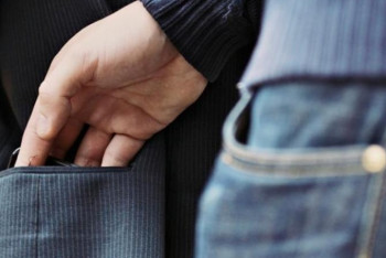 Фотография к новости: Полсотни карманников выявила установленная в автобусах Алматы программа