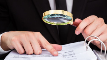 Фотография к новости: Люди не читают банковские договора, потом идут в суд – Жакип Асанов