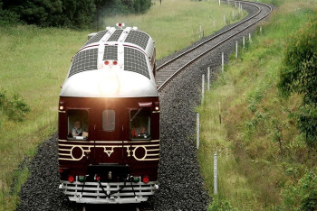Фотография к новости: Первый в мире поезд на солнечной энергии запустили в Астралии