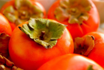 Фотография к новости: Кызылординцы опасаются покупать завезенную из Узбекистана хурму из-за паразитов